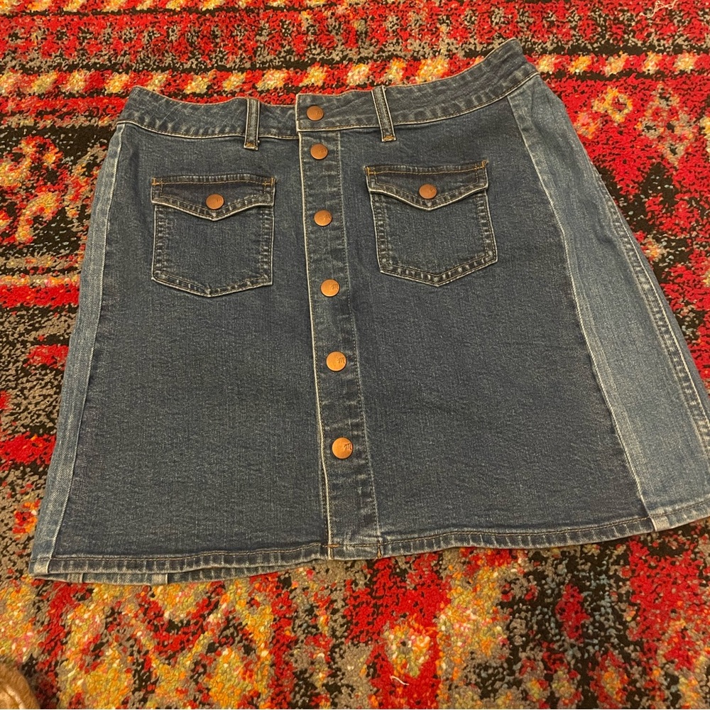 Madewell size 30 denim skirt. New